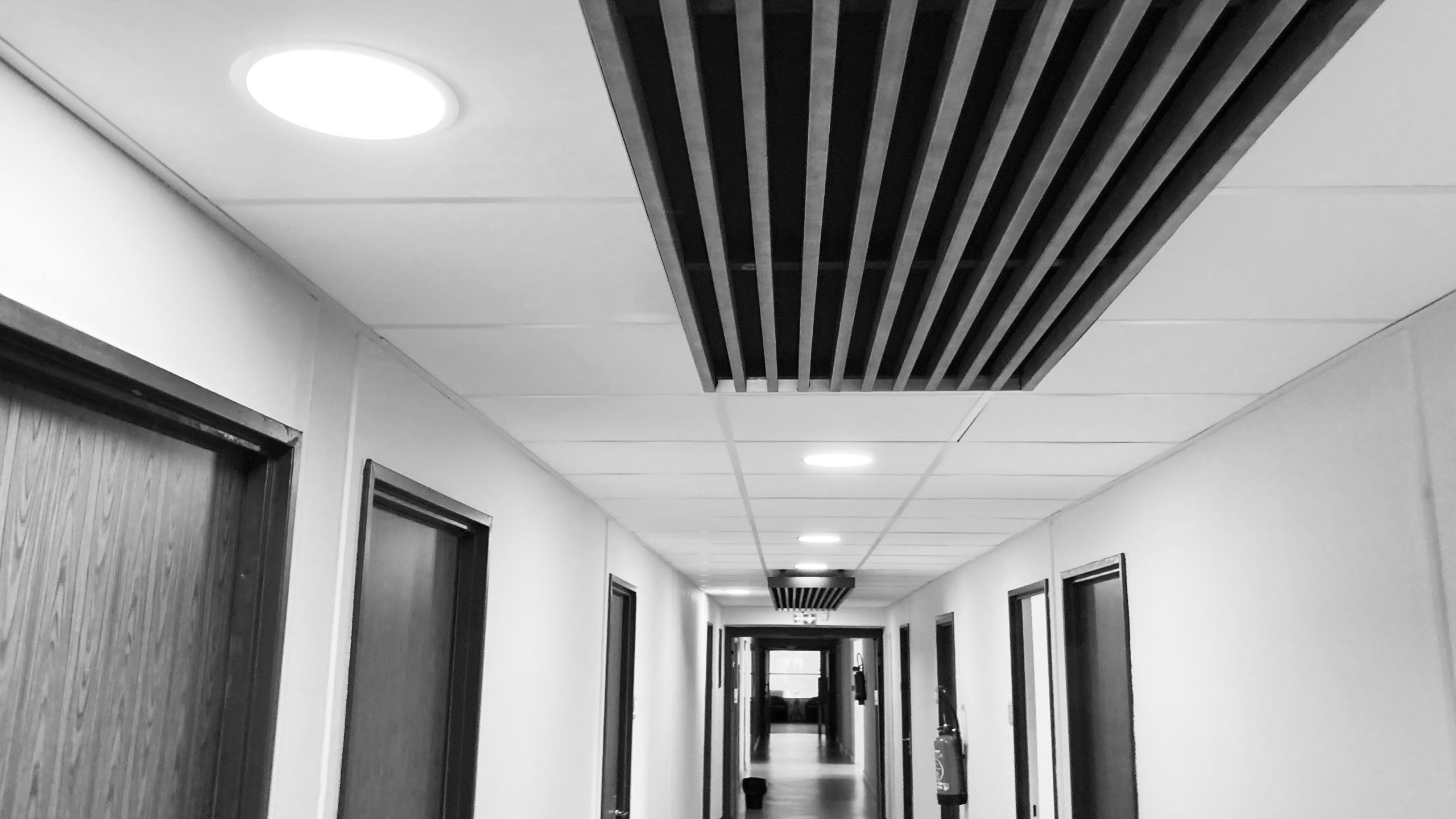 Réaménagement des plateaux du R+4 et R+6 du siège de la CPAM13 pour l’accueil de l’Echelon Régional du Service Médical avec 3i