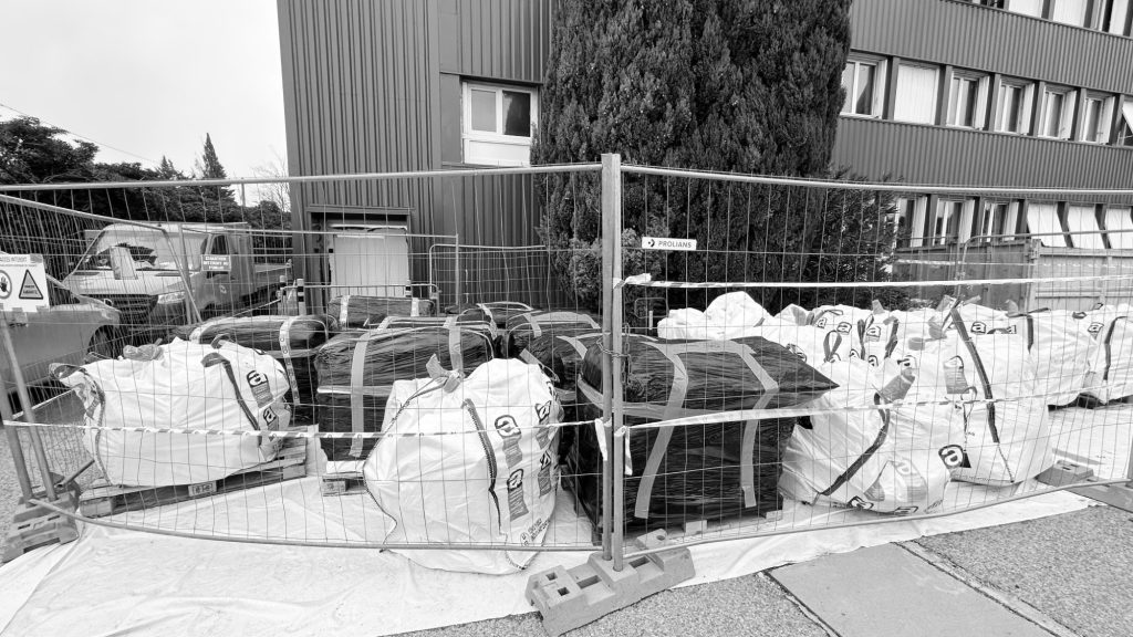 Désamiantage - Travaux préparatoires au relogement des services de la BSI d’Avignon avec 3i