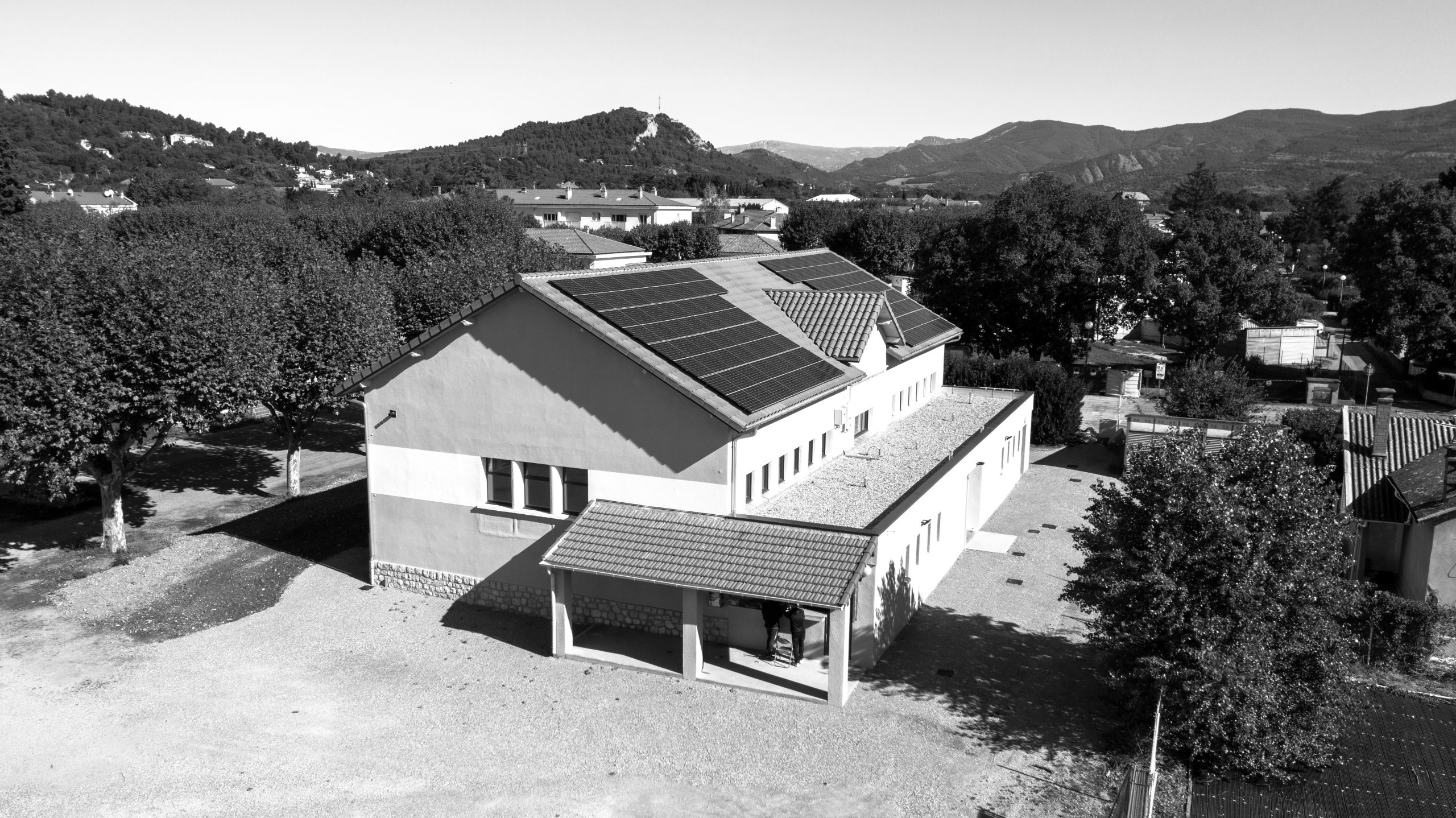 Rénovation énergétique du gymnase Grabinski à Château Arnoux St Auban avec 3i
